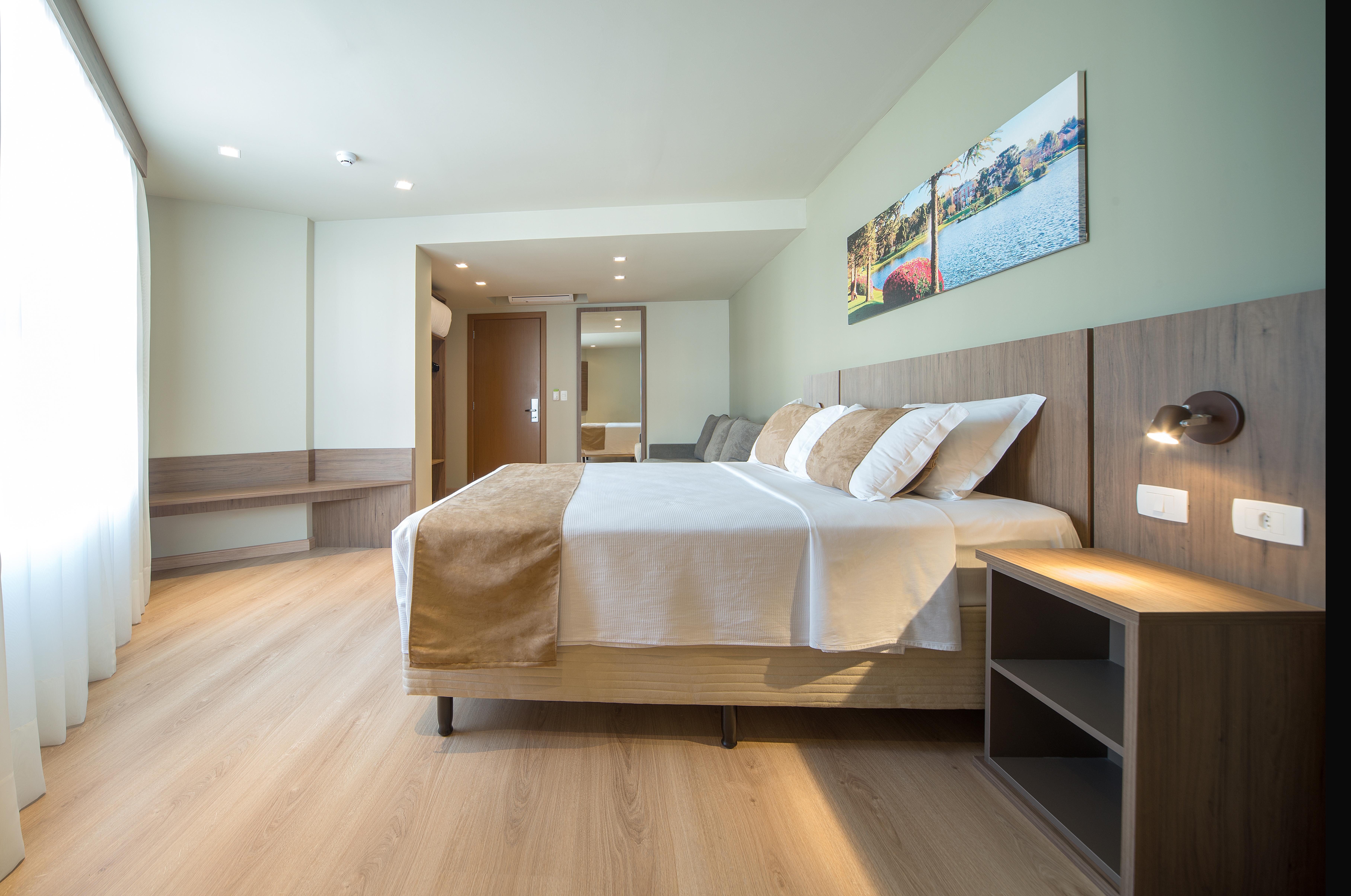 Hotel Laghetto Vivace Канела Екстериор снимка