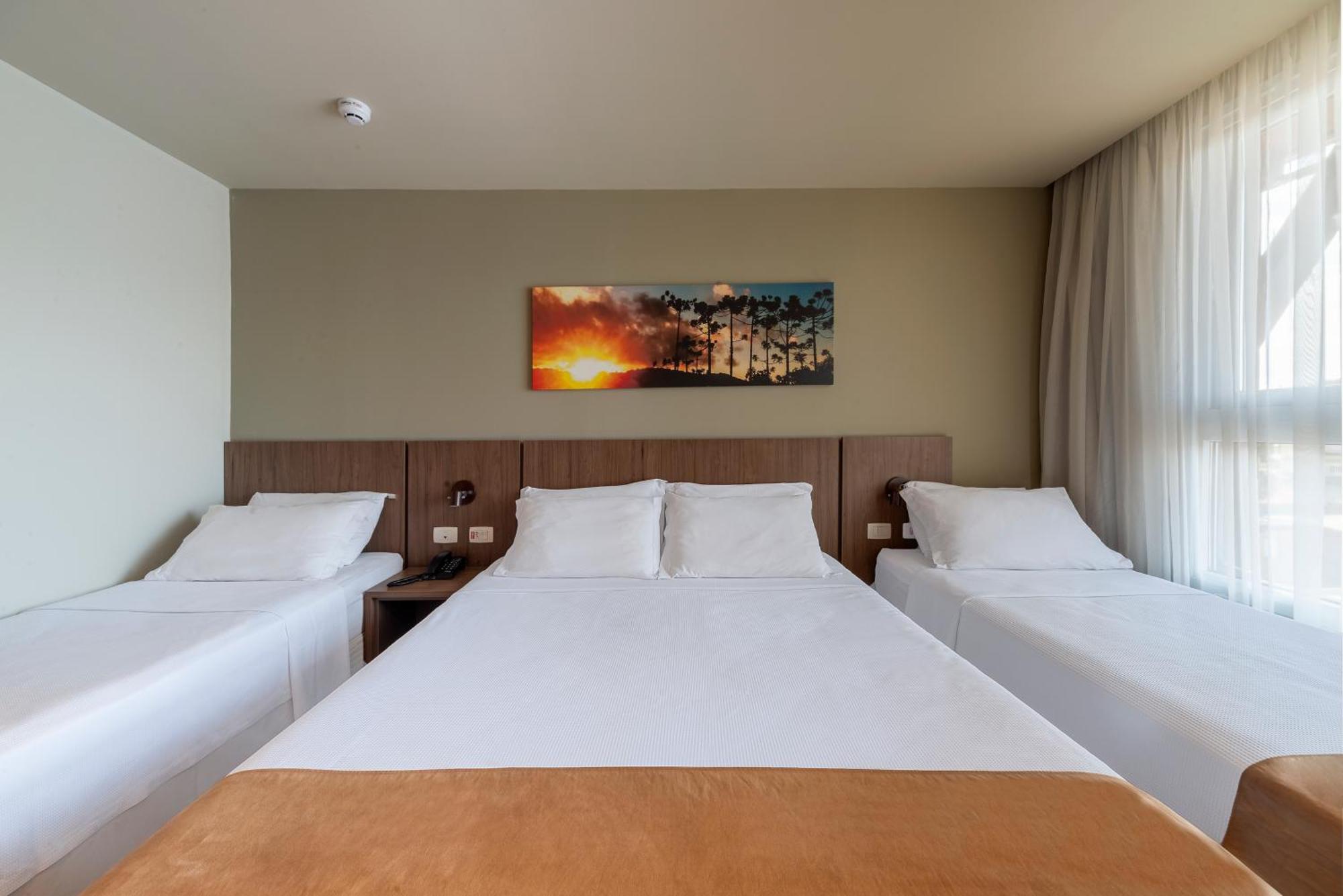 Hotel Laghetto Vivace Канела Екстериор снимка