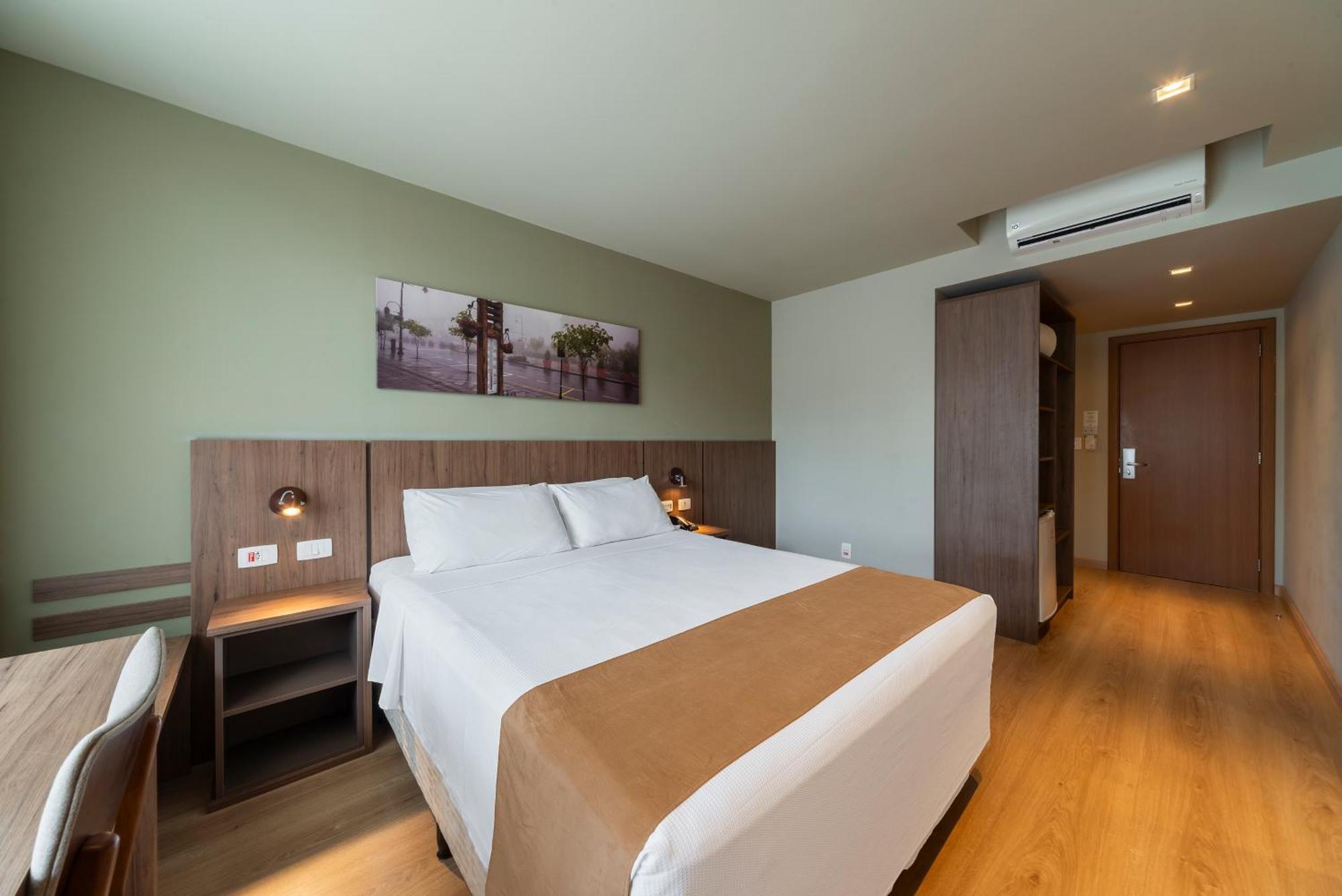 Hotel Laghetto Vivace Канела Екстериор снимка